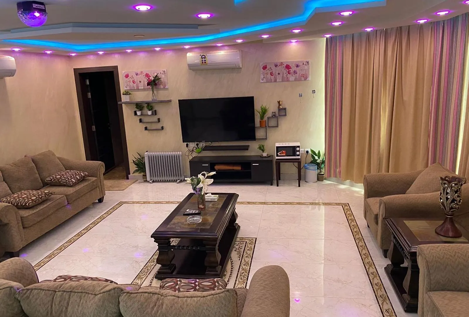 شاليهات أريزو Qusur al Muqbil