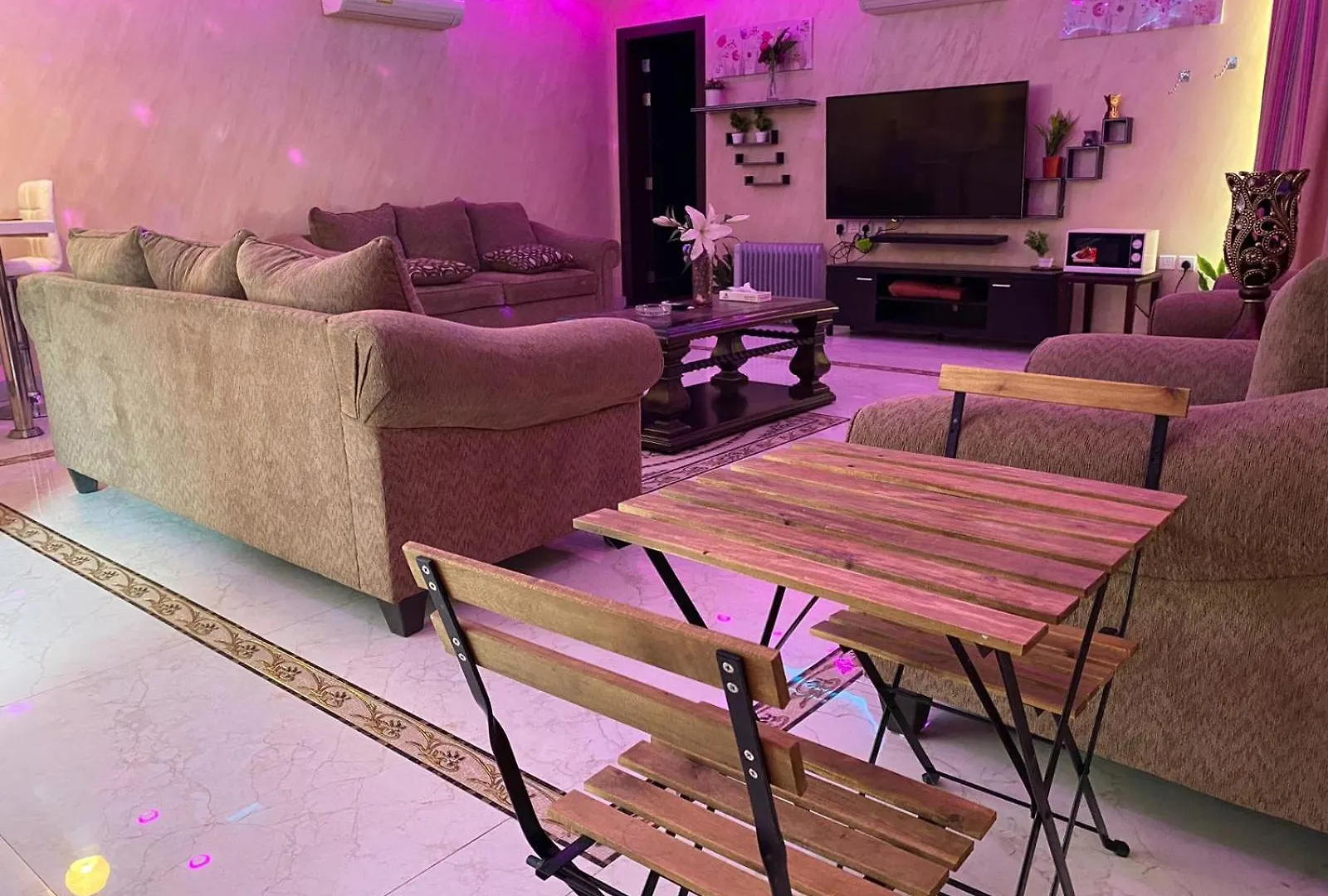 شاليهات أريزو Qusur al Muqbil