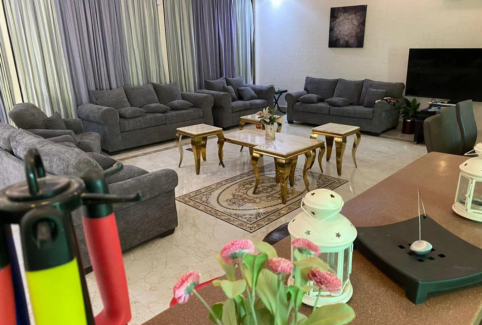 Arezzo Chalets Qusur al Muqbil
